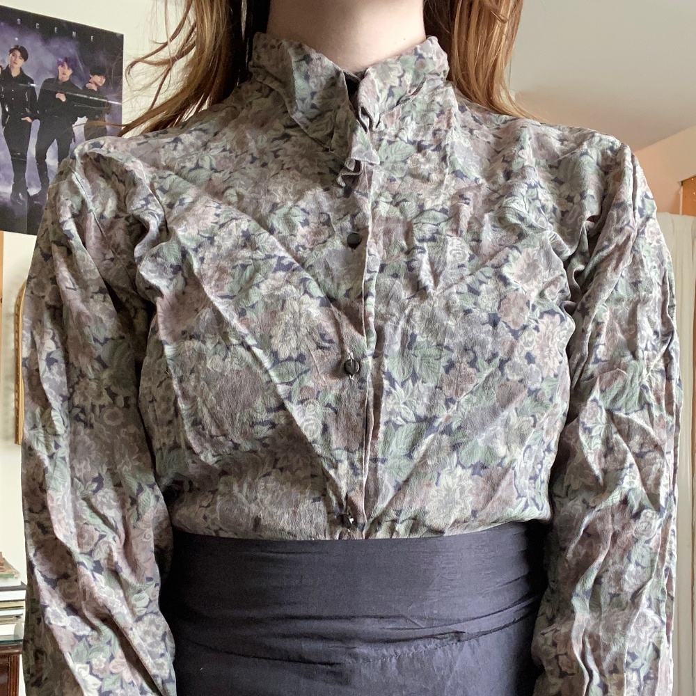 Vintage Silk Floral Button Up Blouse 1970s